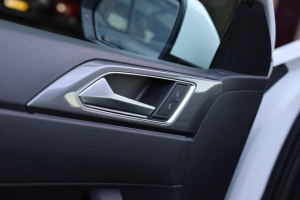 Volkswagen Polo 2.0 TSI GTI *Pano*DCC*Led*Camera*Keyless*