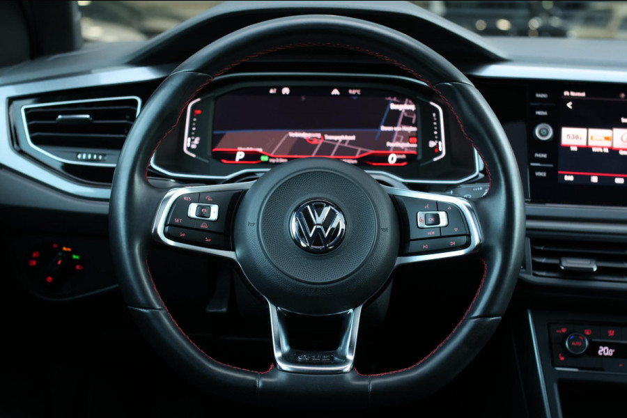Volkswagen Polo 2.0 TSI GTI *Pano*DCC*Led*Camera*Keyless*