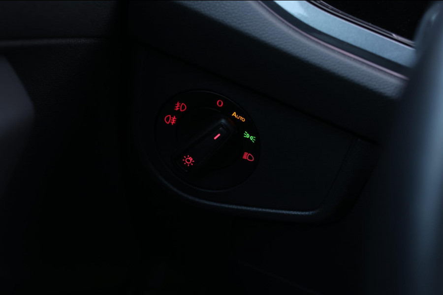 Volkswagen Polo 2.0 TSI GTI *Pano*DCC*Led*Camera*Keyless*