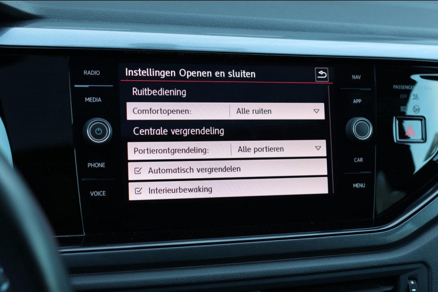 Volkswagen Polo 2.0 TSI GTI *Pano*DCC*Led*Camera*Keyless*