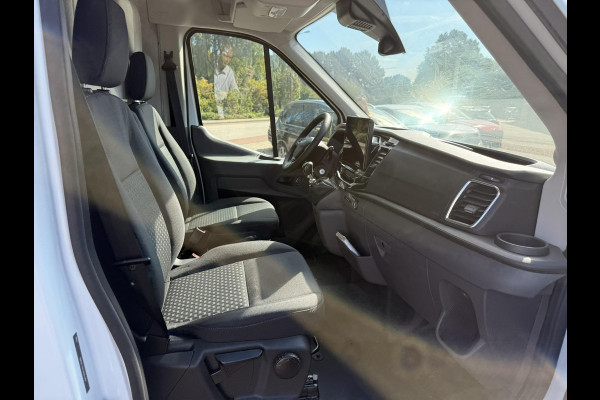 Ford Transit 350 2.0 TDCI L4H3 Trend RWD | SCI | 130pk | Navigatiesysteem SYNC4 | Stoelverwarming  | Elektrisch inklapbare buitenspiegels | Elektrisch verstelbare bestuurdersstoel | Passagiersairbag | Allweather banden | Laadruimte beschermingspakket | 150 watt/230V aansluitpunt tussen voorstoelen | Handmatige regeneratie roetfilter | Reservewiel | Centrale dubbele vergrendeling | LED Downlighter