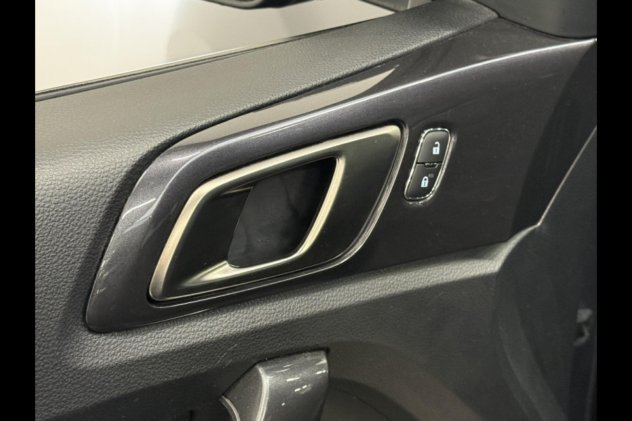 Ford Ranger 2.0 EcoBlue 213pk Wildtrak Supercab Automaat 4x4 Navigatie Camera Trekhaak Airco Bluetooth