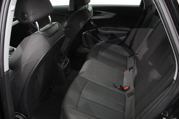 Audi A4 Avant 40 TFSI Advanced Prestige Plus Navigatie Adaptive Cruise Control Lane Assist Stoelverwarming Elektrische Achterklep