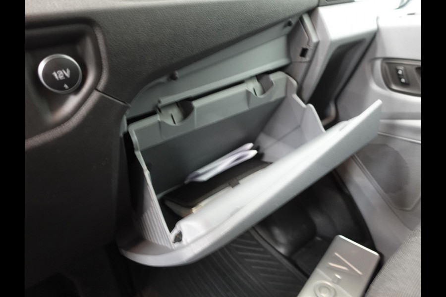 Ford Transit 130pk L3H2 Dubbele Cabine 6-Zits Airco Cruise control Trekhaak Imperiaal Euro6