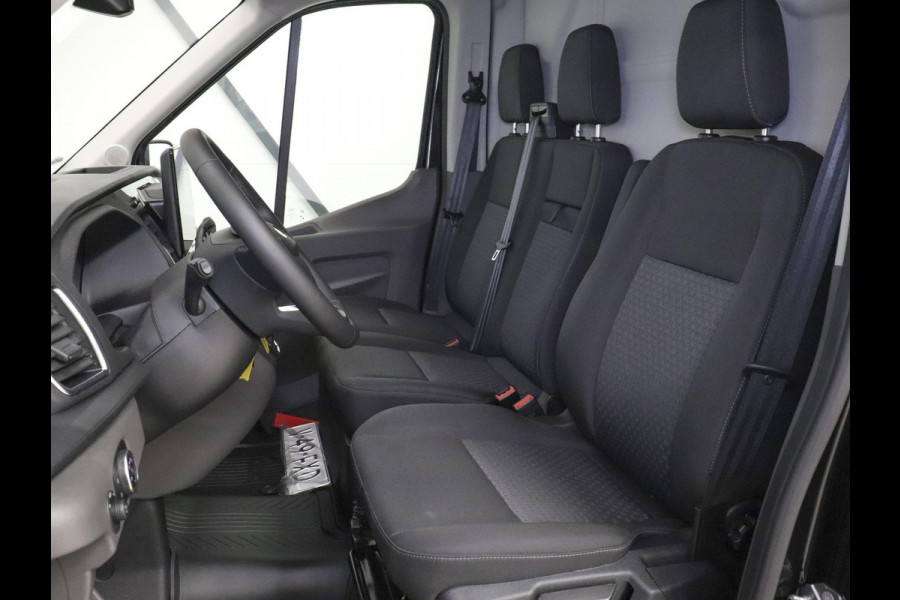 Ford Transit 130pk L2H2 Automaat Trekhaak Airco 360°Camera DAB+