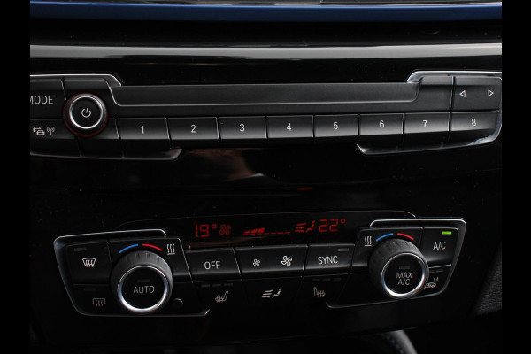 BMW X1 sDrive18i Automaat M-Sport | Navigatie | Cruise Control | Stoelverwarming  | Elektrische achterklep | Climate Control | Lichtmetalen velgen