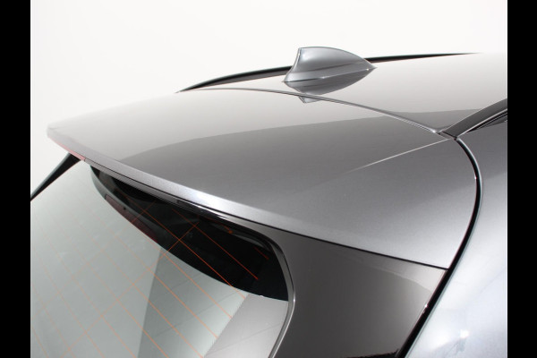 BMW X1 sDrive18i Automaat M-Sport | Navigatie | Cruise Control | Stoelverwarming  | Elektrische achterklep | Climate Control | Lichtmetalen velgen