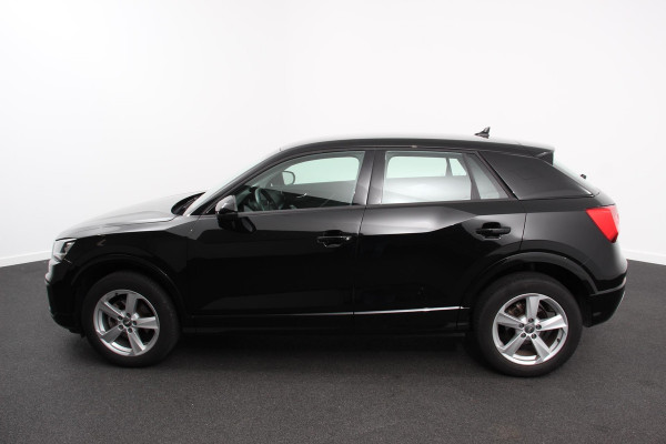 Audi Q2 35 TFSI 150pk Automaat Sport Prestige Plus Audi Q2 35 TFSI 150pk S-Tronic Sport Prestige Plus | Navigatie | Apple Carplay / Android Auto | Climate Control | Adaptive Cruise Control | Dab | Stoelverwarming | LMV 17"