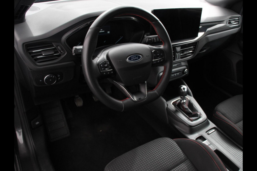 Ford Focus 1.0 125 PK Hybrid ST Line Groot Scherm! Navigatie Climate Control Led Dab Camera Parkeer sensoren Cruise Control Lichtmetalen velgen Prijs Incl. BOVAG Garantie