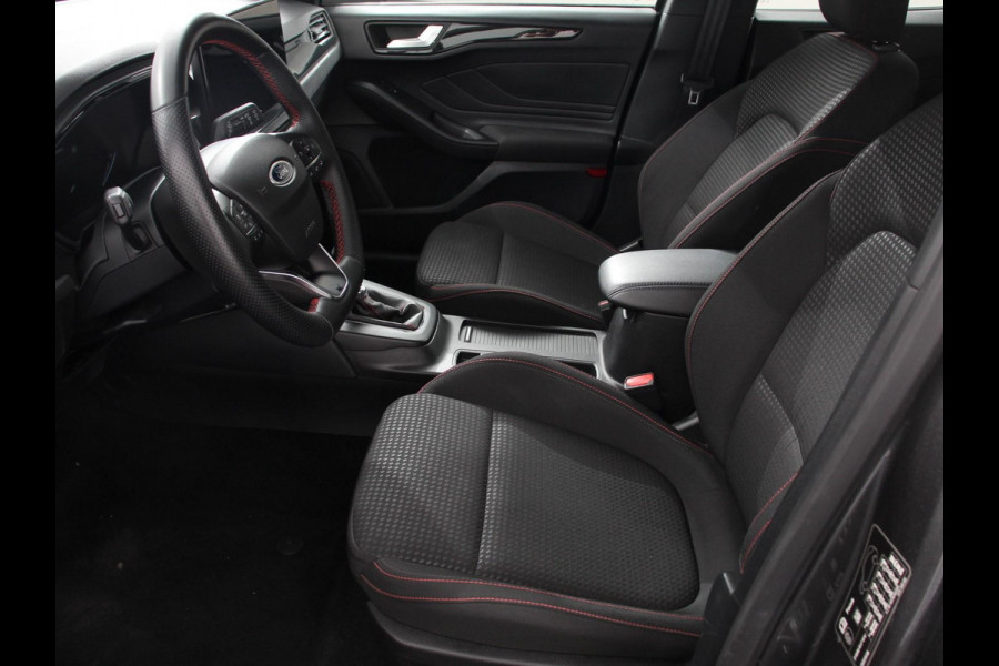 Ford Focus 1.0 125 PK Hybrid ST Line Groot Scherm! Navigatie Climate Control Led Dab Camera Parkeer sensoren Cruise Control Lichtmetalen velgen Prijs Incl. BOVAG Garantie