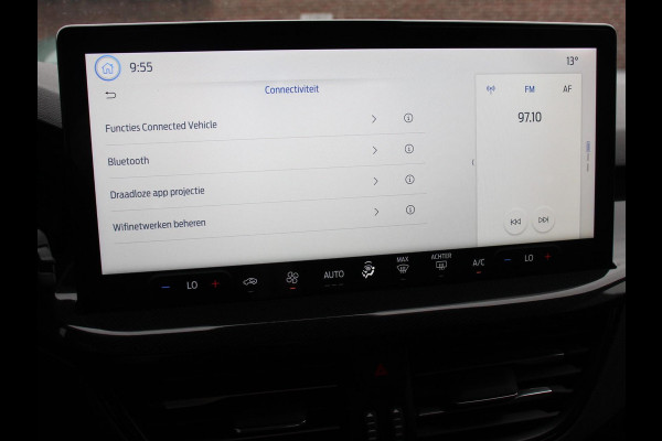 Ford Focus 1.0 125 PK Hybrid ST Line Groot Scherm! Navigatie Climate Control Led Dab Camera Parkeer sensoren Cruise Control Lichtmetalen velgen Prijs Incl. BOVAG Garantie