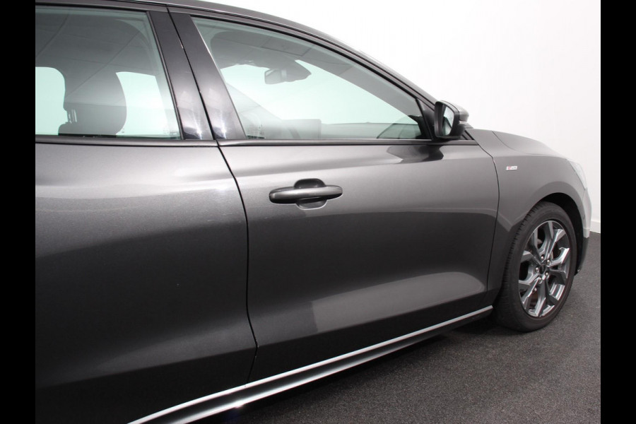 Ford Focus 1.0 125 PK Hybrid ST Line Groot Scherm! Navigatie Climate Control Led Dab Camera Parkeer sensoren Cruise Control Lichtmetalen velgen Prijs Incl. BOVAG Garantie
