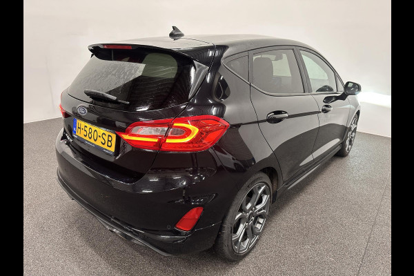 Ford Fiesta 1.0 EcoBoost ST-Line 125PK 6V Navigatie Full LED Carplay Parkeersensoren Cruise Control Stoel+Stuurverwarming Climate Control Privacy Glass 17" DAB+