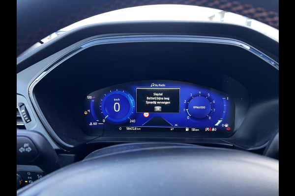 Ford Kuga 1.5 EcoBoost ST-Line X | Cruise Control | Elektrisch uitklapbare trekhaak | Achteruitrijcamera