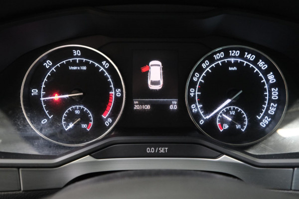 Škoda Superb Combi 1.6 TDI Greenline Business > €9450,- Netto Export <