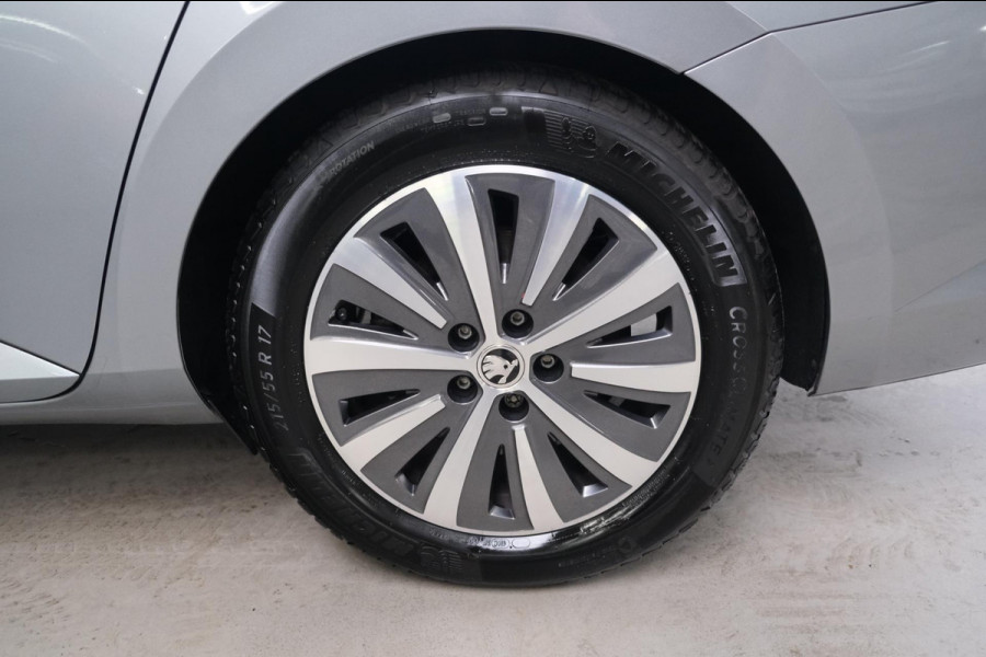 Škoda Superb Combi 1.6 TDI Greenline Business > €9450,- Netto Export <