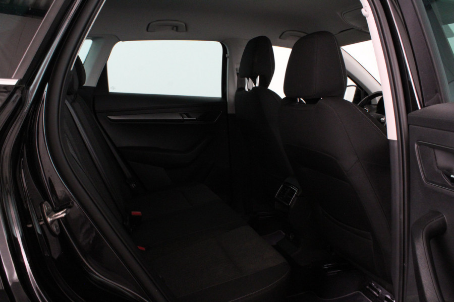 Škoda Karoq 1.5 TSI ACT Style 150pk Automaat/Camera/Trekhaak/ACC cruise control adaptief...