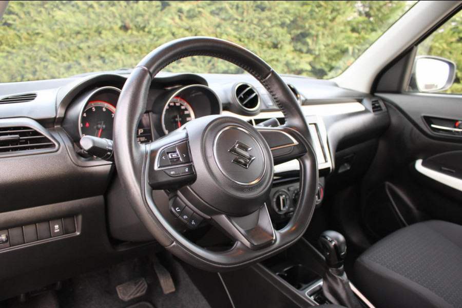 Suzuki Swift 1.2 Select Automaat Navi AllSeason Stoelverwarming Camera RIJKLAAR