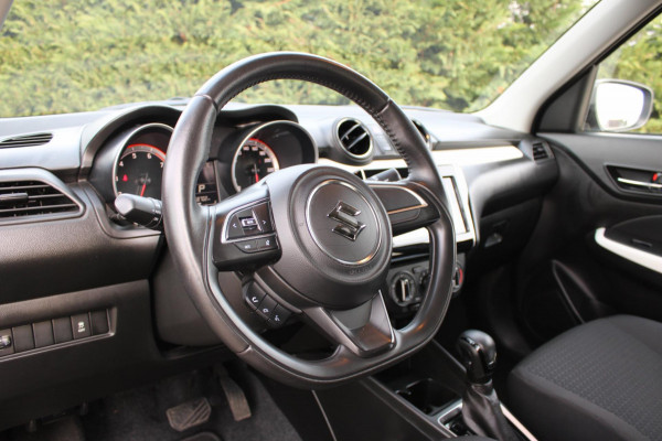 Suzuki Swift 1.2 Select Automaat Navi AllSeason Stoelverwarming Camera RIJKLAAR