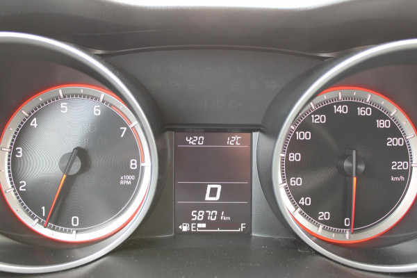 Suzuki Swift 1.2 Select Automaat Navi AllSeason Stoelverwarming Camera RIJKLAAR