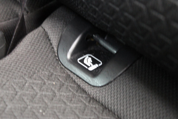 Suzuki Swift 1.2 Select Automaat Navi AllSeason Stoelverwarming Camera RIJKLAAR