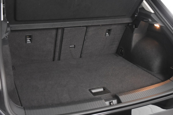 Volkswagen T-Roc Style 1.0 TSI *Trekhaak*Camera*Stoelverwarming*