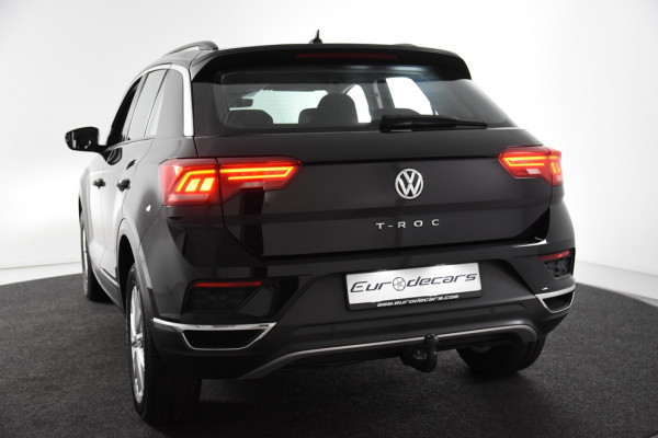 Volkswagen T-Roc Style 1.0 TSI *Trekhaak*Camera*Stoelverwarming*