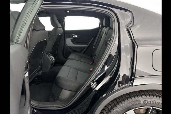 Polestar 2 Long Range Dual Motor Launch Edition 78kWh {SOH-88%} *PANO | NAVI-FULLMAP | FULL-LED | ADAPTIVE-CRUISE | BLIND-SPOT | TOP-VIEW | KEYLESS | LANE-ASSIST | DIGI-COCKPIT | CARPLAY | DAB+ | HEATED-COMFORTSEATS | CAMERA | MEMORY-PACK | PDC | 19''ALU*