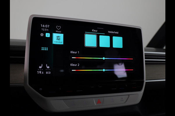 Volkswagen ID. Buzz Pro 86 kWh LWB 285 PK | Navigatie | Camera | Wegklapbare trekhaak | Matrix led