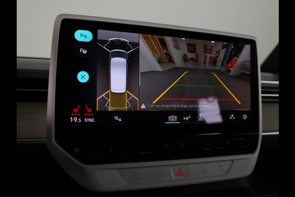 Volkswagen ID. Buzz Pro 86 kWh LWB 285 PK | Navigatie | Camera | Wegklapbare trekhaak | Matrix led