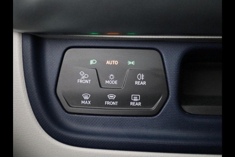 Volkswagen ID. Buzz Pro 86 kWh LWB 285 PK | Navigatie | Camera | Wegklapbare trekhaak | Matrix led