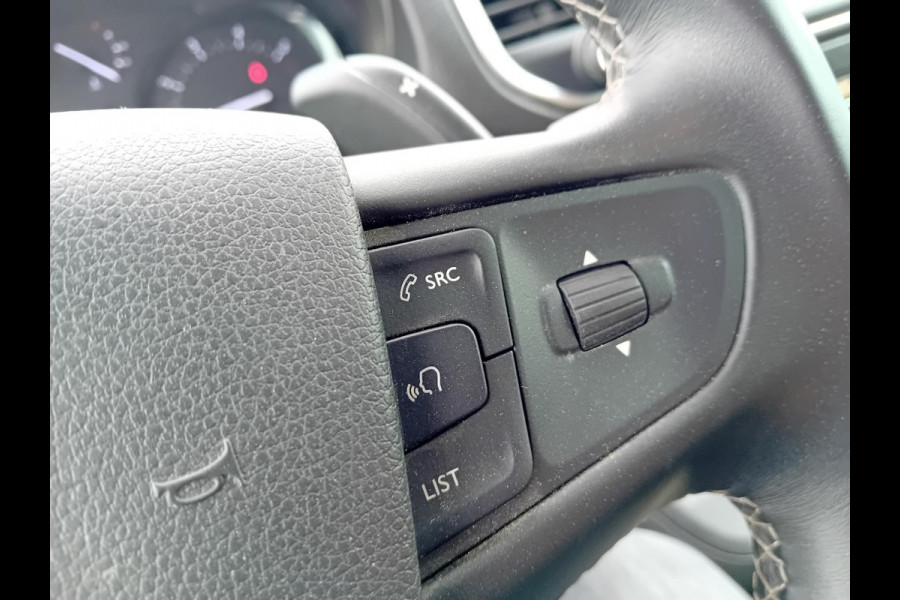 Opel Vivaro 2.0 CDTI 145PK L2H1 Edition Automaat Airco Navigatie Bluetooth Cruise Trekhaak