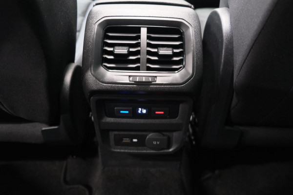 Volkswagen Tiguan 1.5 TSI ACT Highline R-Line - N.A.P. Airco, Cruise, Panodak, Navi,