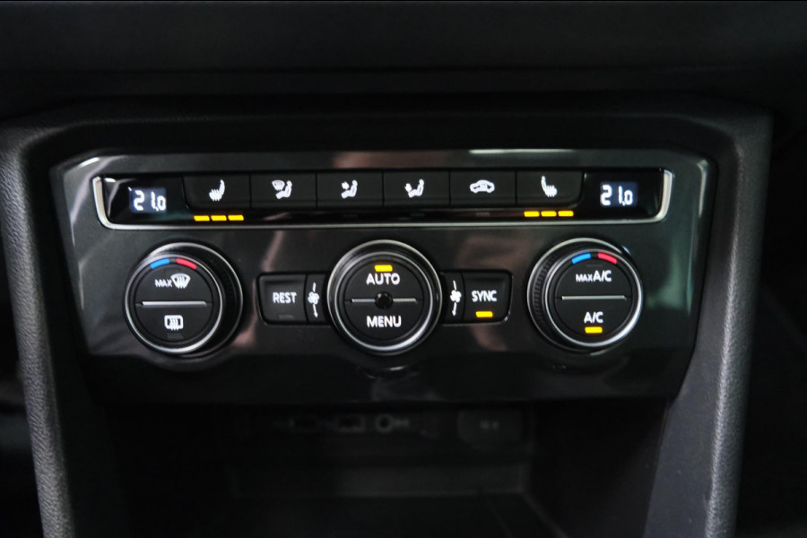 Volkswagen Tiguan 1.5 TSI ACT Highline R-Line - N.A.P. Airco, Cruise, Panodak, Navi,