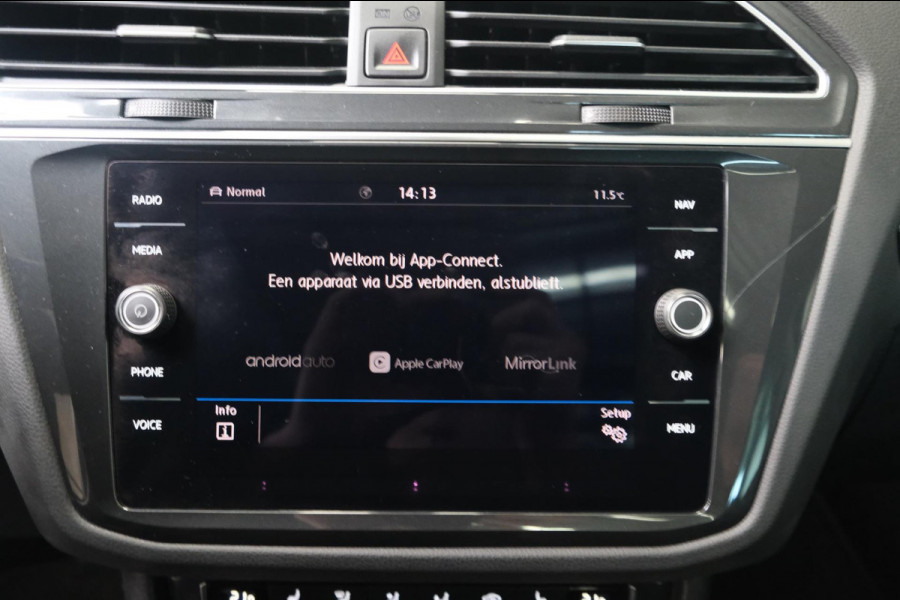 Volkswagen Tiguan 1.5 TSI ACT Highline R-Line - N.A.P. Airco, Cruise, Panodak, Navi,