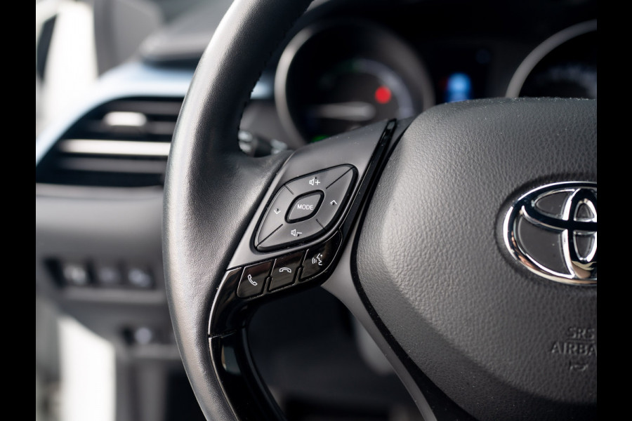 Toyota C-HR 2.0 Hybrid Bi-Tone | Dodehoek sensoren | Stuur&Stoel verw. | Parkeersensoren | Prijs Rijklaar!!