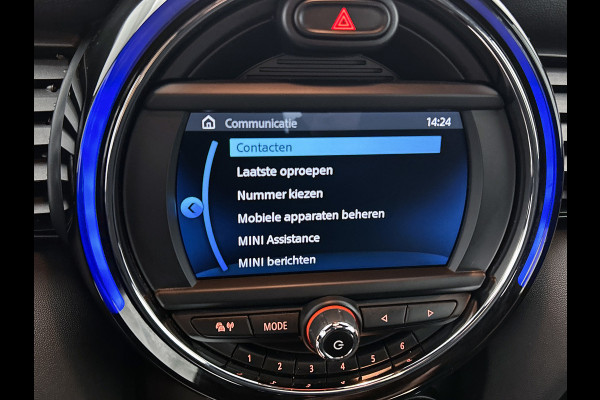 MINI Mini 1.5 Cooper Business (NL-auto, Dealer onderH, Parkeersensoren, Navi, Airco, Cruise Control, Etc)