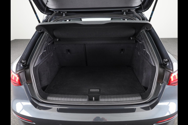Audi A3 Sportback 35 TFSI Business edition 150 pk s-tronic | Navigatie | Parkeersensoren (Park assist) | B&O Soundsystem | Autom. airco |