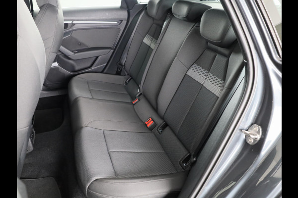 Audi A3 Sportback 35 TFSI Business edition 150 pk s-tronic | Navigatie | Parkeersensoren (Park assist) | B&O Soundsystem | Autom. airco |