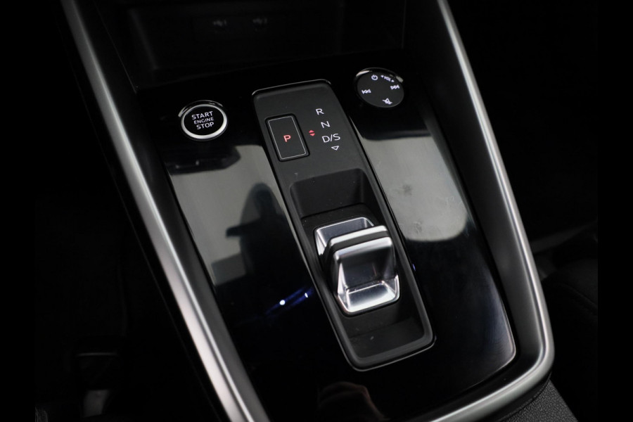 Audi A3 Sportback 35 TFSI Business edition 150 pk s-tronic | Navigatie | Parkeersensoren (Park assist) | B&O Soundsystem | Autom. airco |
