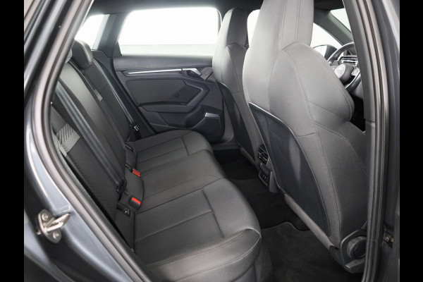Audi A3 Sportback 35 TFSI Business edition 150 pk s-tronic | Navigatie | Parkeersensoren (Park assist) | B&O Soundsystem | Autom. airco |