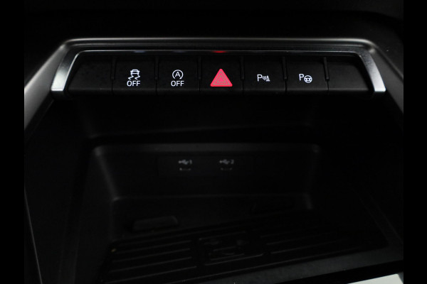 Audi A3 Sportback 35 TFSI Business edition 150 pk s-tronic | Navigatie | Parkeersensoren (Park assist) | B&O Soundsystem | Autom. airco |