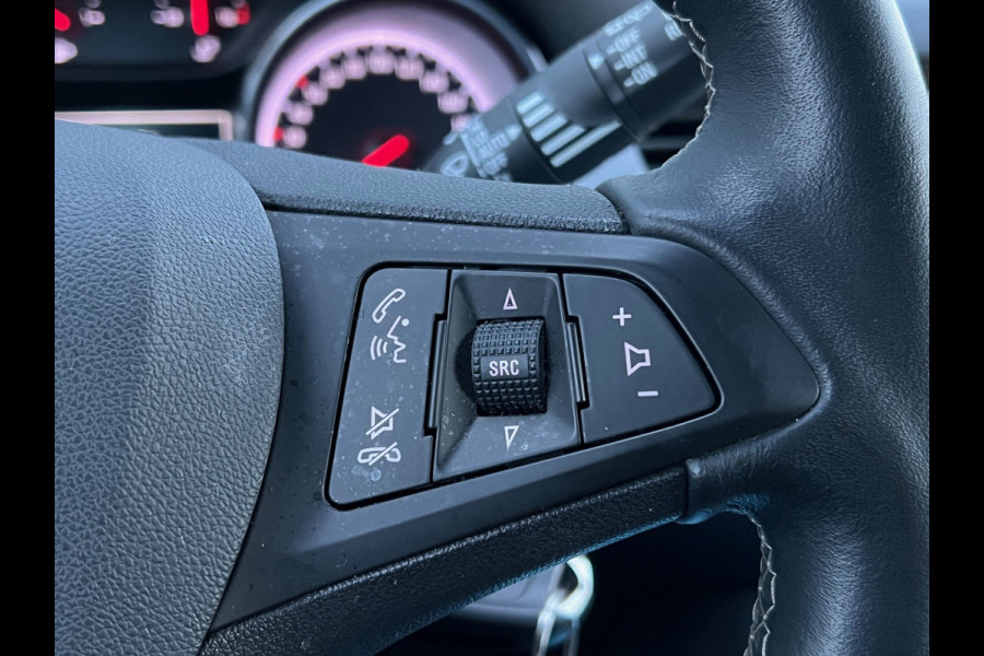 Opel Astra BWJ 2020 | 1.2T 131PK Edition | TREKHAAK | LEDER/STOF  | CLIMA | PDC 2X | CARPlay | NAVI | LMV | PRIVACY GLASS