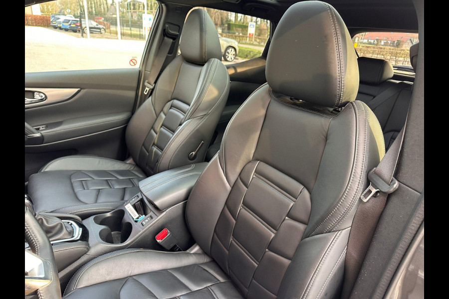 Nissan QASHQAI 1.3 DIG-T Tekna + Automaat | Leder | Trekhaak | Pano | Bose  | Adaptive CC | MemorySeat |