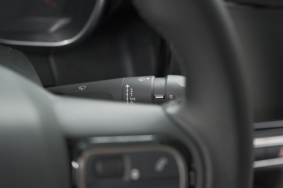 Citroën C3 Aircross PureTech 130 EAT6 Plus | Stoelverwarming | Parkeersensoren | Apple Carplay