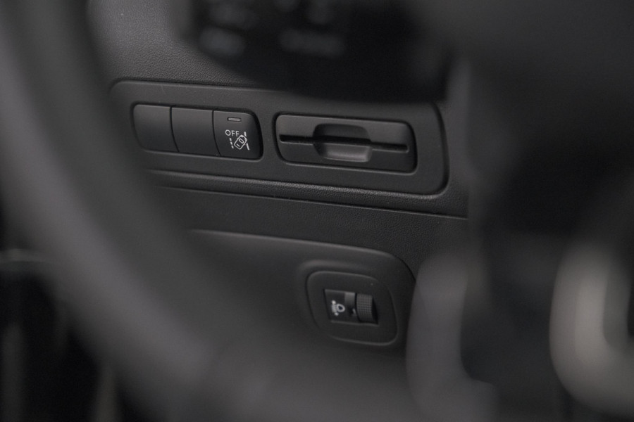 Citroën C3 Aircross PureTech 130 EAT6 Plus | Stoelverwarming | Parkeersensoren | Apple Carplay