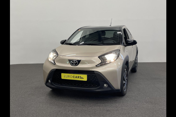 Toyota Aygo X 1.0 VVT-i Automaat Pulse | Navigatie | Apple Carplay/Android Auto | Camera | 17" Lichtmetalen Velgen | Climate Control | Adaptive Cruise Control | Two Tone