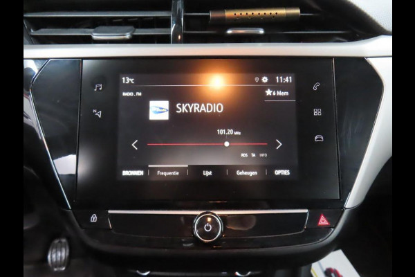 Opel Corsa 1.2 Edition Navigatie Apple Carplay/Android Auto Parkeersensoren achter Cruise Control Airco