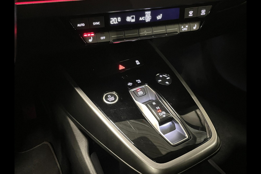 Audi Q4 e-tron 40 Launch Edition Advanced Plus 77 kWh|TREKHAAK|ACC|CARPLAY|CAMERA/ANDROID|STOELVERW|NAVI|IN BTW|ORG.NL|1e EIG|NAP|