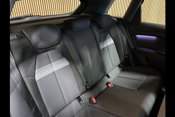 Audi Q4 e-tron 40 Launch Edition Advanced Plus 77 kWh|TREKHAAK|ACC|CARPLAY|CAMERA/ANDROID|STOELVERW|NAVI|IN BTW|ORG.NL|1e EIG|NAP|
